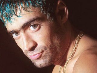 Rodrigo Bueno (24 de mayo de 1973, Córdoba - 24 de junio de 2000, Berazategui) Rodrigo Bueno (24 de mayo de 1973, Córdoba - 24 de junio de 2000, Berazategui)