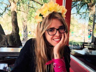 nati jota se saca tetas: quiero que me miren a la cara cuando hablo nati jota se saca tetas: quiero que me miren a la cara cuando hablo