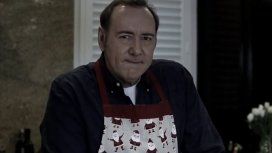 Kevin Spacey rompió el silencio con un insólito video imitando a Frank Underwood Kevin Spacey rompió el silencio con un insólito video imitando a Frank Underwood