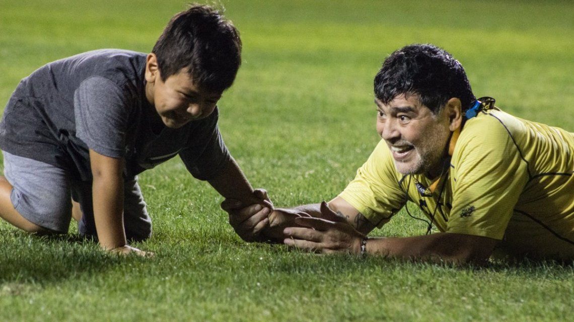Las postales del buen momento que pasan Diego Maradona y Dieguito Fernando Diego Maradona Las postales del buen momento que pasan Diego Maradona y Dieguito Fernando Diego Maradona