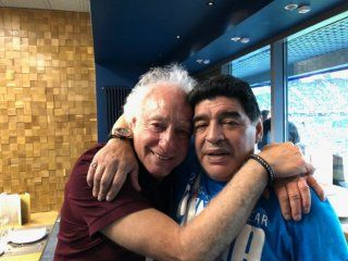 El encuentro entre Guillermo Coppola y Diego Maradona en Rusia El encuentro entre Guillermo Coppola y Diego Maradona en Rusia