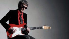 La foto inédita de Spinetta que podrá verse en un documental biográfico La foto inédita de Spinetta que podrá verse en un documental biográfico