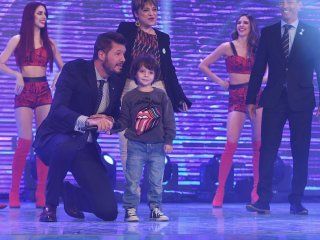 lorenzo, el hijo menor de marcelo tinelli, aparecio por primera vez en tv lorenzo, el hijo menor de marcelo tinelli, aparecio por primera vez en tv