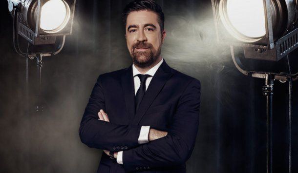 Rafael Sarmiento, el conductor de las entregas de premios en TNT
